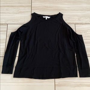 Cupcakes & Cashmere cold shoulder top